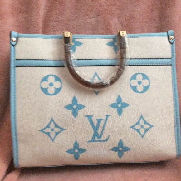 Handbags - Women’s handbag